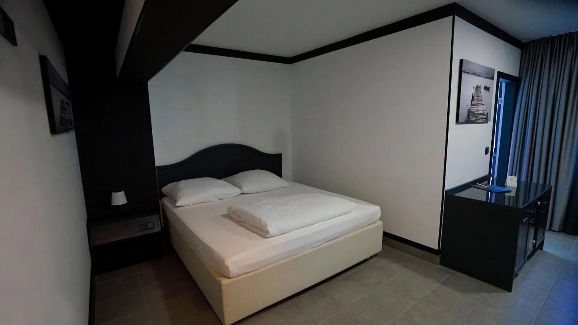 Tibet Hotel Am Airport Duesseldorf-Ratingen